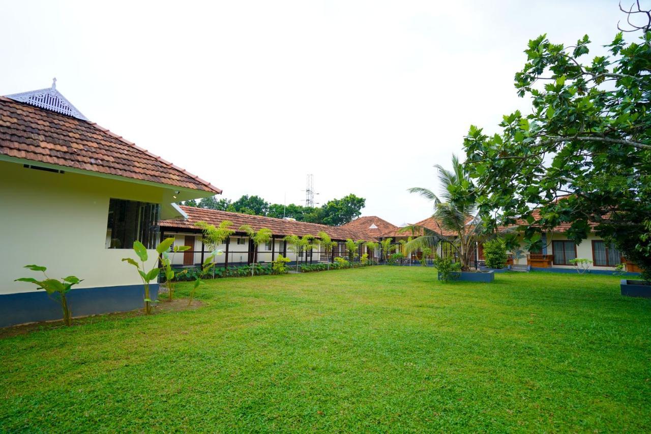 Kottackal Nature Inn Nedumbassery Luaran gambar
